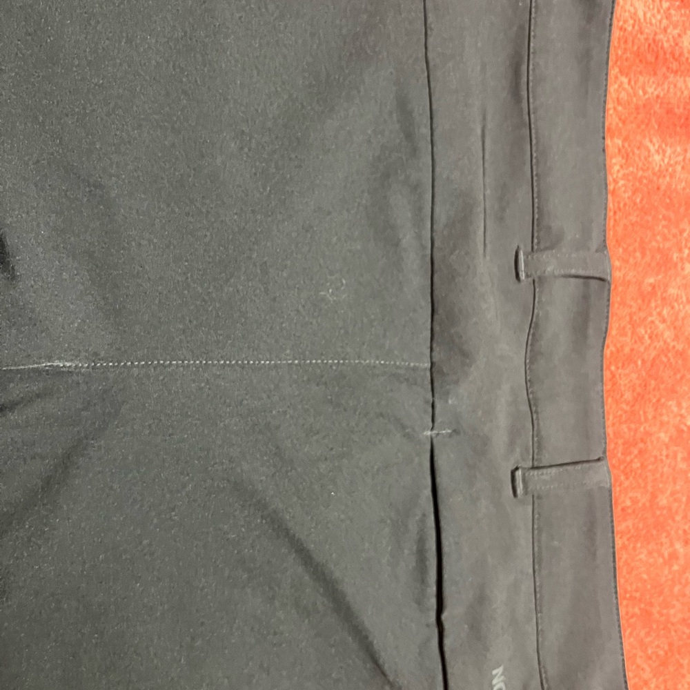 The North Face Paramount Zip-Convertible Travel Softshell Pants, 36x32 - Picture 7 of 10